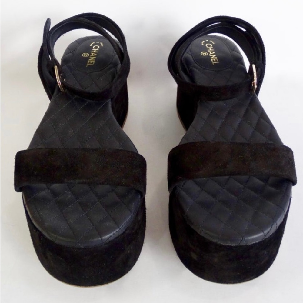 Chanel 2015 velvet platform